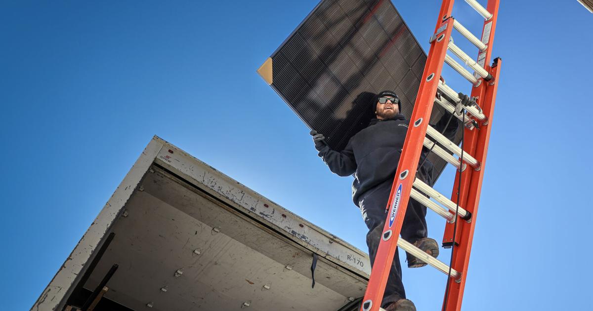 New Mexico solar firms hope tax credit hike will help boost business | Local News