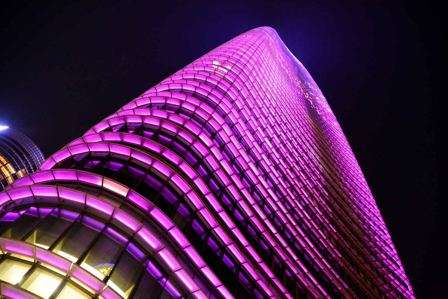 Nu Holdings: Global Expansion And Local Politics Fuel Bullish Outlook For 2026