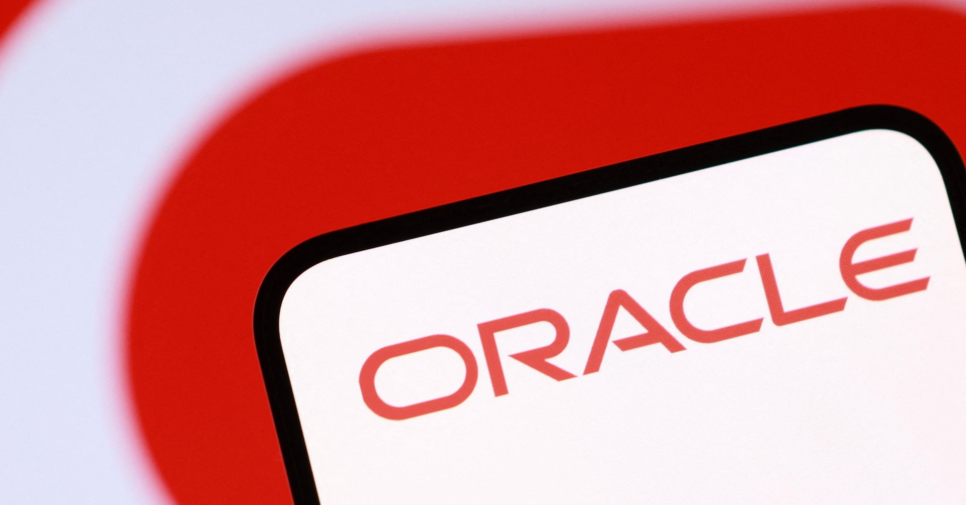 Oracle plans to raise $45 billion to $50 billion in 2026