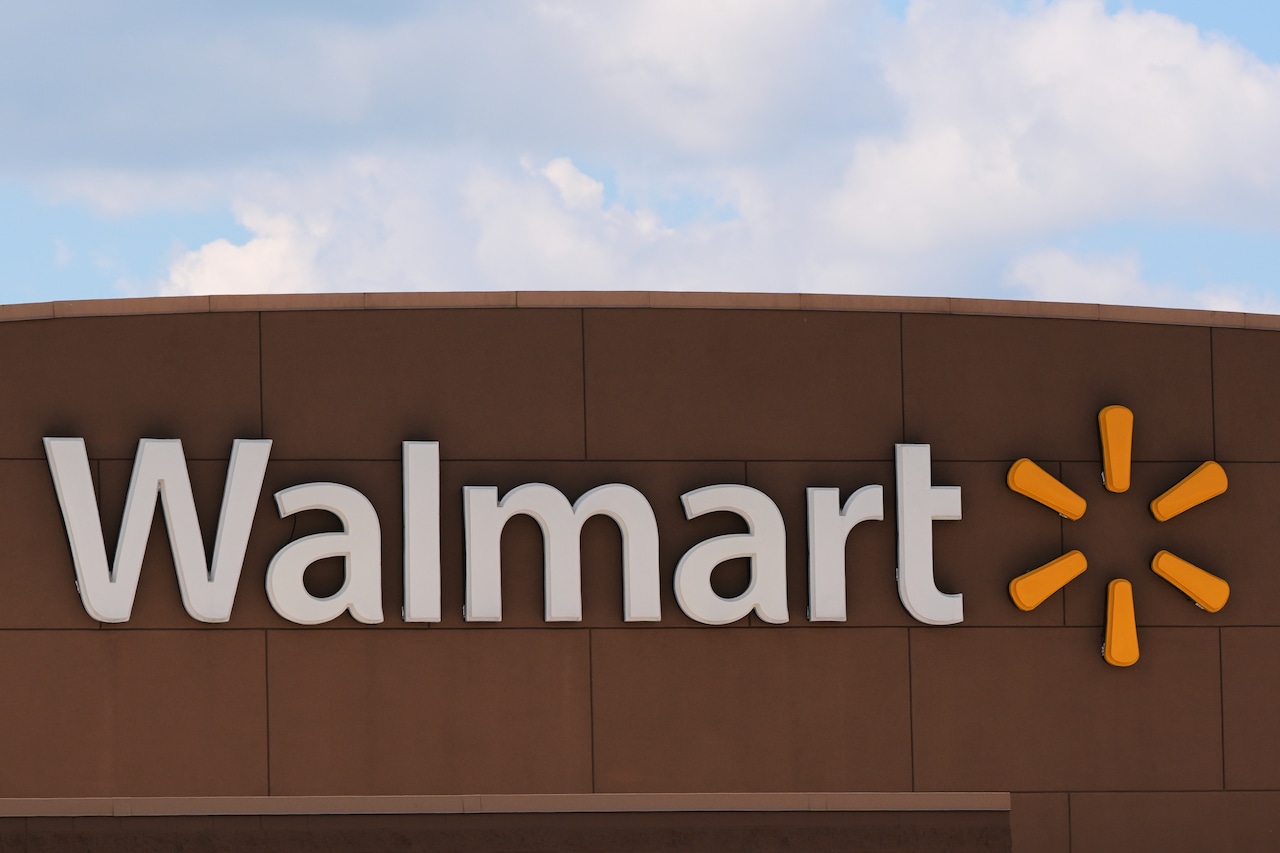 Walmart hits $1 trillion market cap as e-commerce and new businesses drive growth