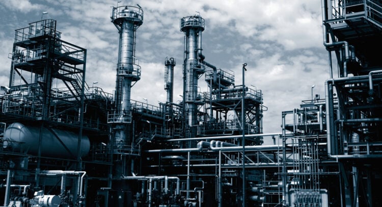 Wiseway lifts profit on surging e-commerce imports and U.S. growth