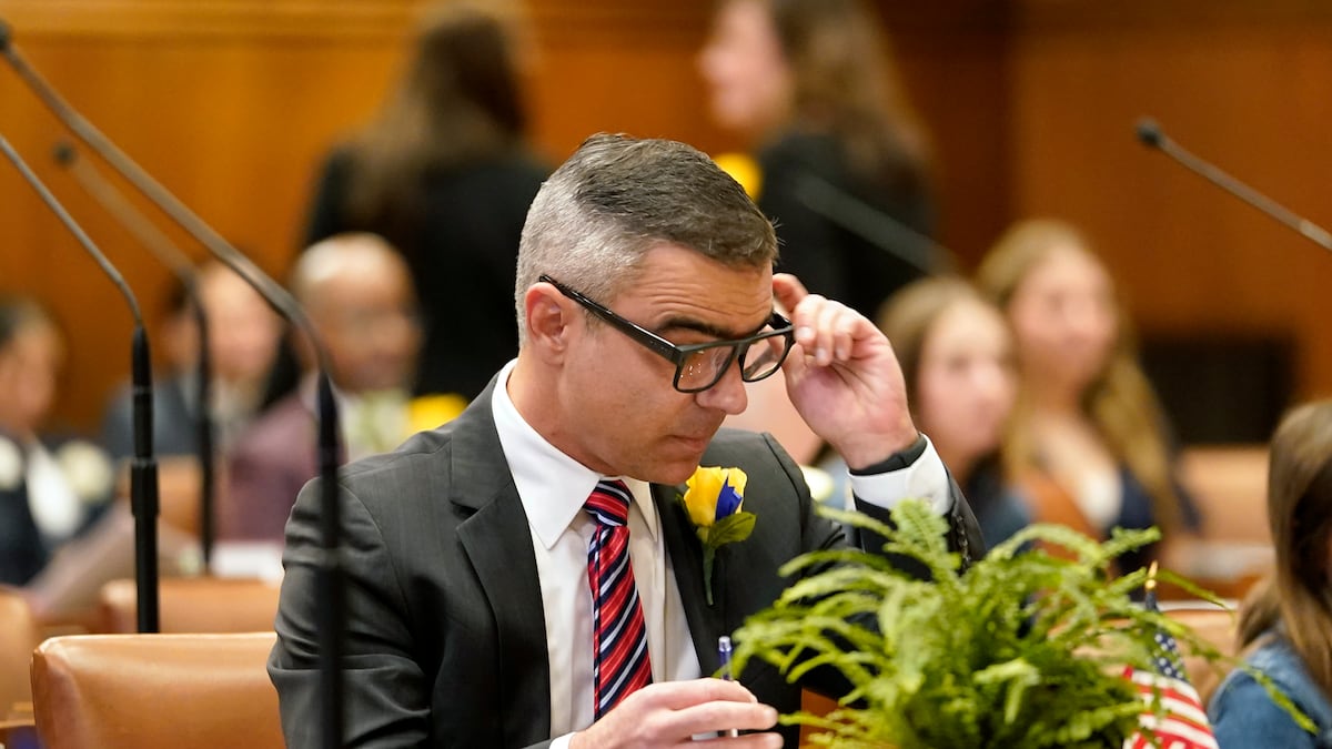 Oregon Democrats quietly narrow business tax break they touted