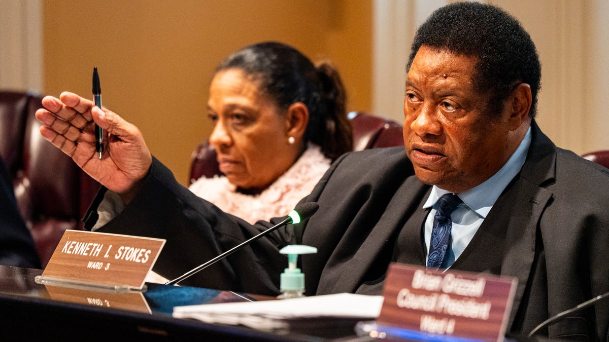 Jackson MS council debates reward for catching business burglars