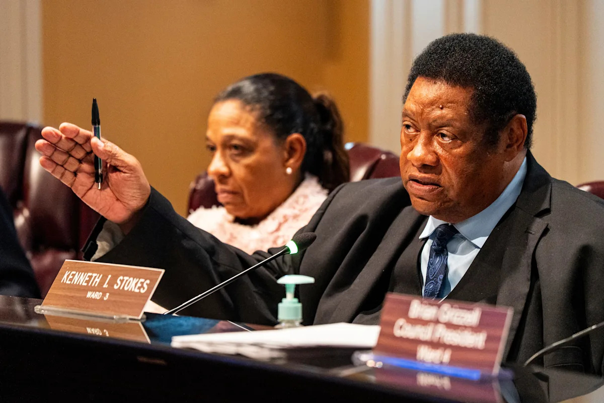 Should Jackson offer rewards for catching business burglars?