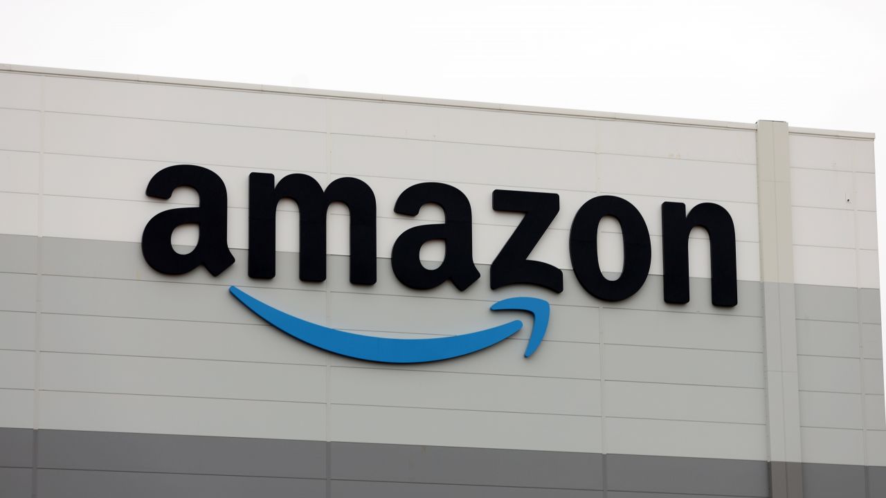 Amazon to invest €5.4 bln in Poland amid ‘impressive’ economic growth