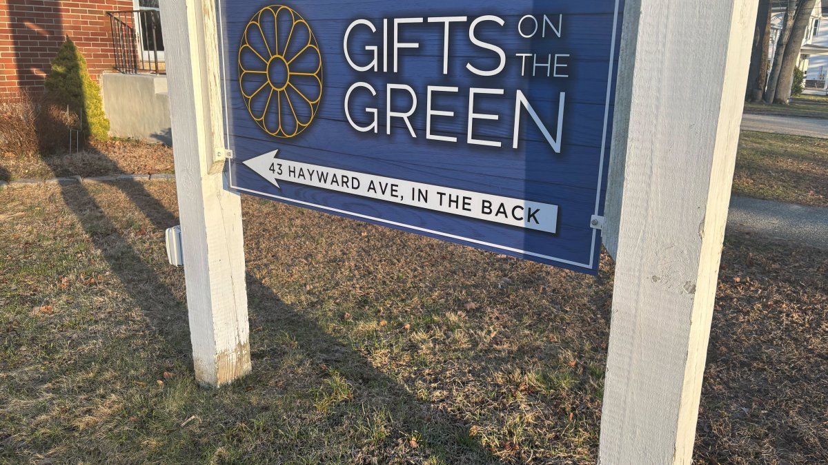 Artists, vendors frustrated over payment issues from Colchester business – NBC Connecticut