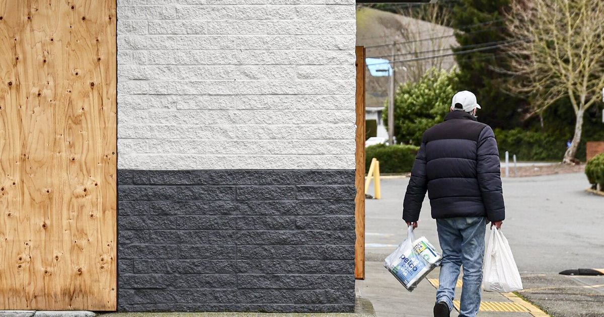 As WA grocery stores shutter, lawmakers struggle to respond