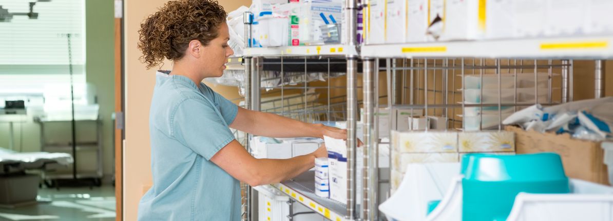 CooperVision Myopia Lens Expansion Tests Premium Valuation And Growth Story