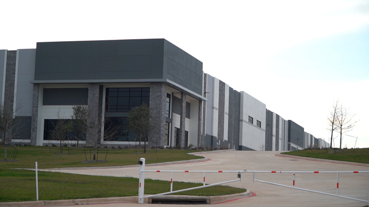 Dallas firm finalizes sale of Bee Cave business park to CesiumAstro following warehouse controversy