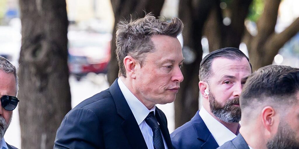 'Decoy' Tesla Distracted Photographers Staked Outside Elon Musk Trial