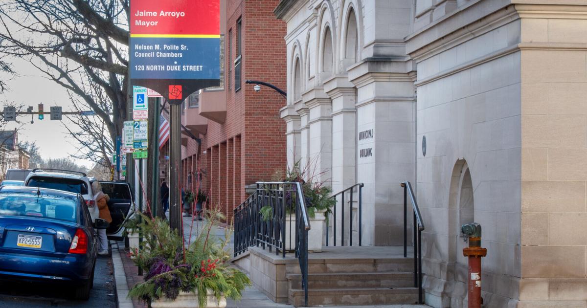 Downtown Lancaster business owners complain drug recovery center clients driving away customers | Community News