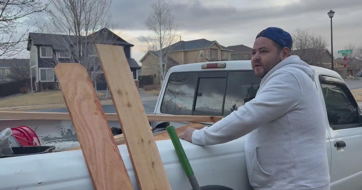 Dry winter shifts work for Aurora business, public works