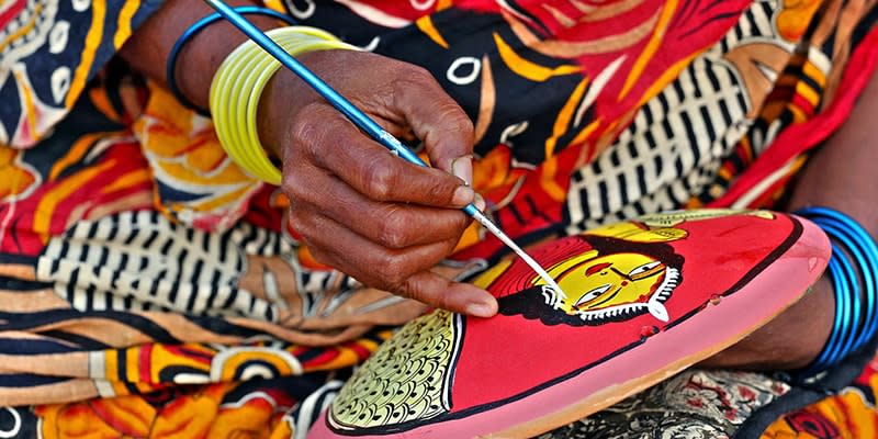 Handicrafts Market: Global Handmade Goods Expansion, Craft Innovation & Industry Growth