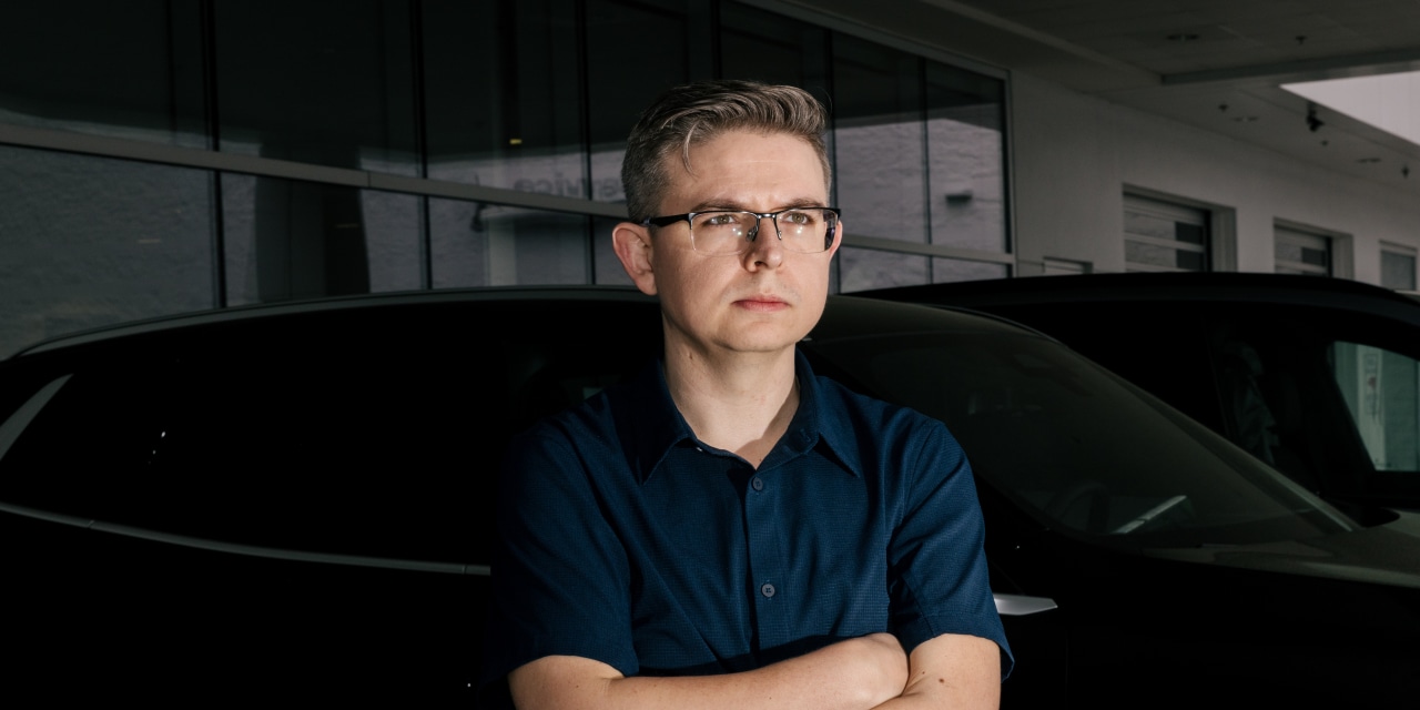 He Earns $1,000 a Job—and He’s a Car Dealer’s Worst Nightmare