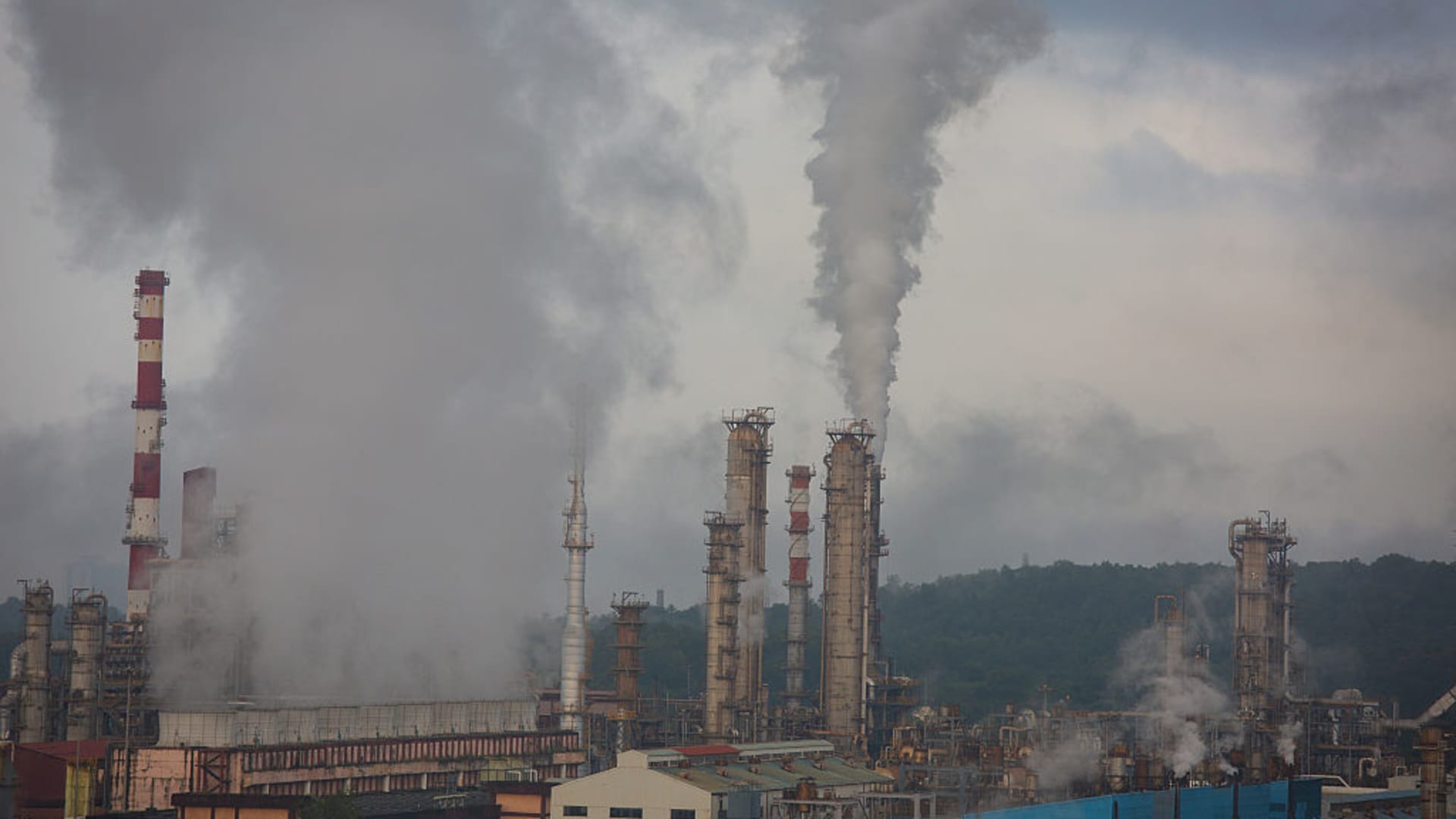 India’s March private business activity slows to lowest since October 2022, missing forecasts