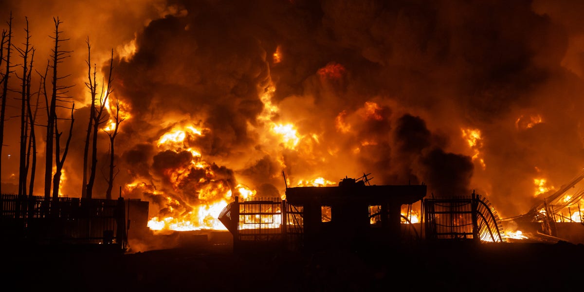 Iran Strikes Major Qatari Plant, Prompting a Surge in Oil Prices