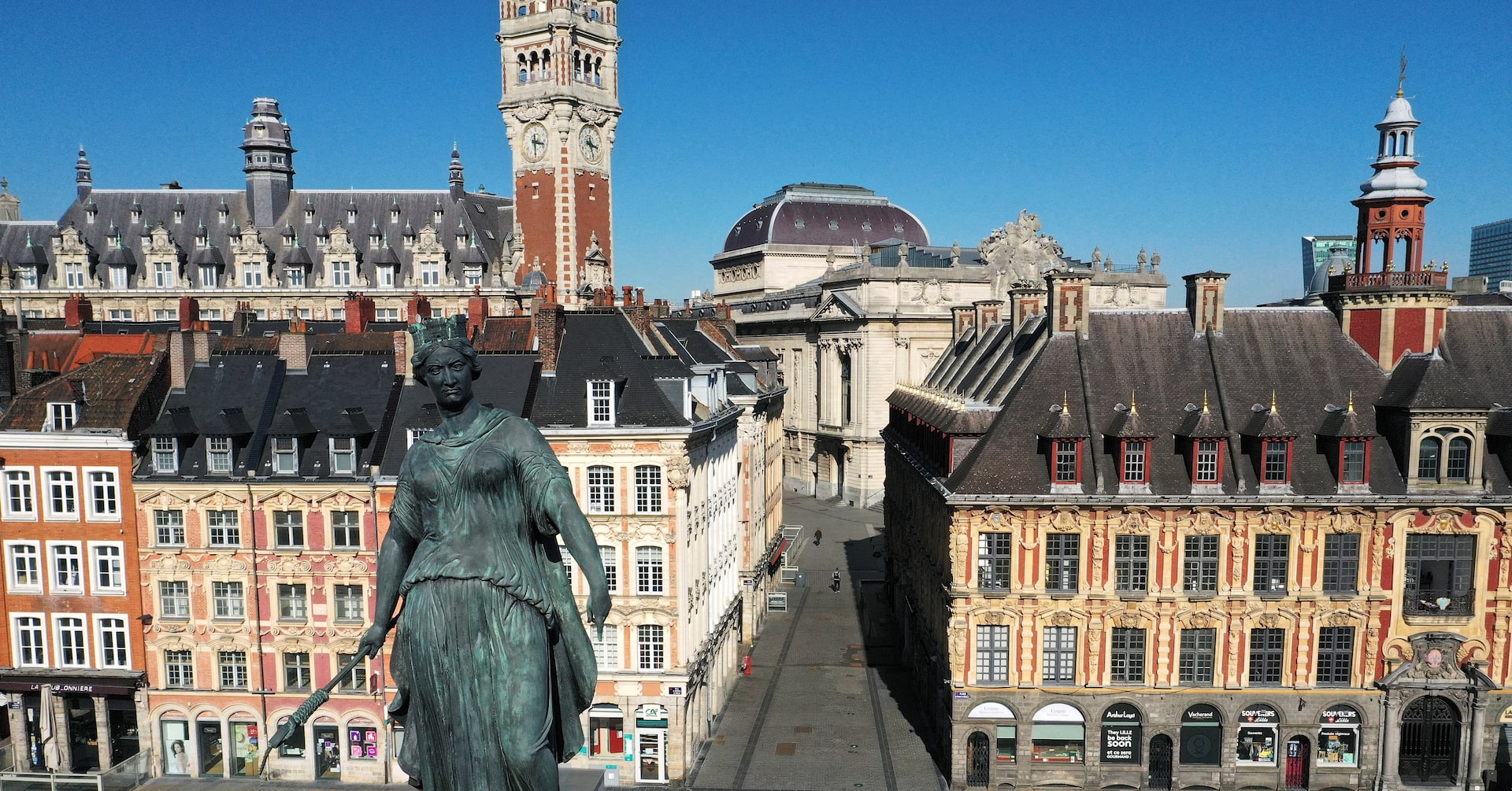 Lille to host EU customs authority charged with fixing e-commerce parcel problems