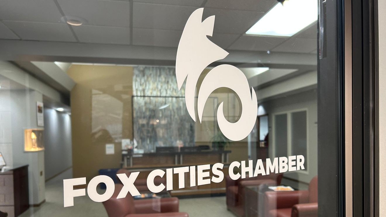 Nearly 40% of Fox Cities businesses are trying out AI, 22% have implemented it