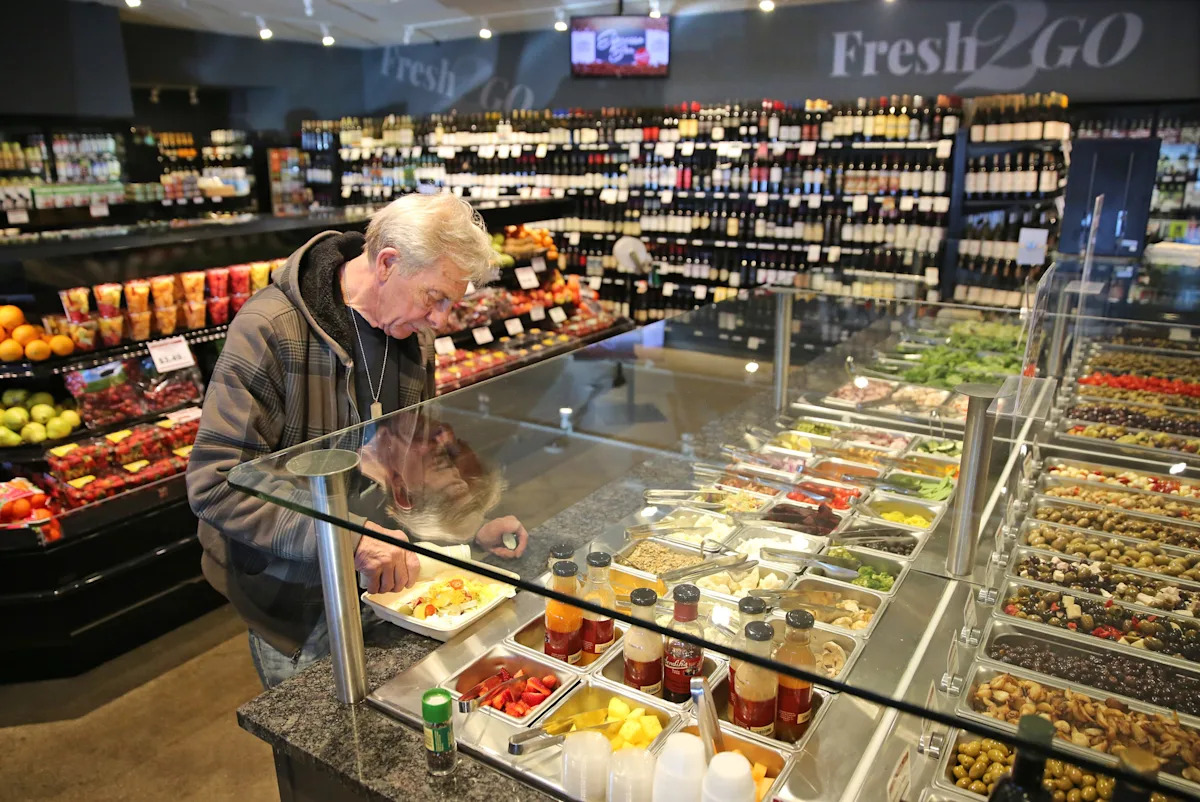 'Not seeing the business results,' Sendik's in Hales Corners to close