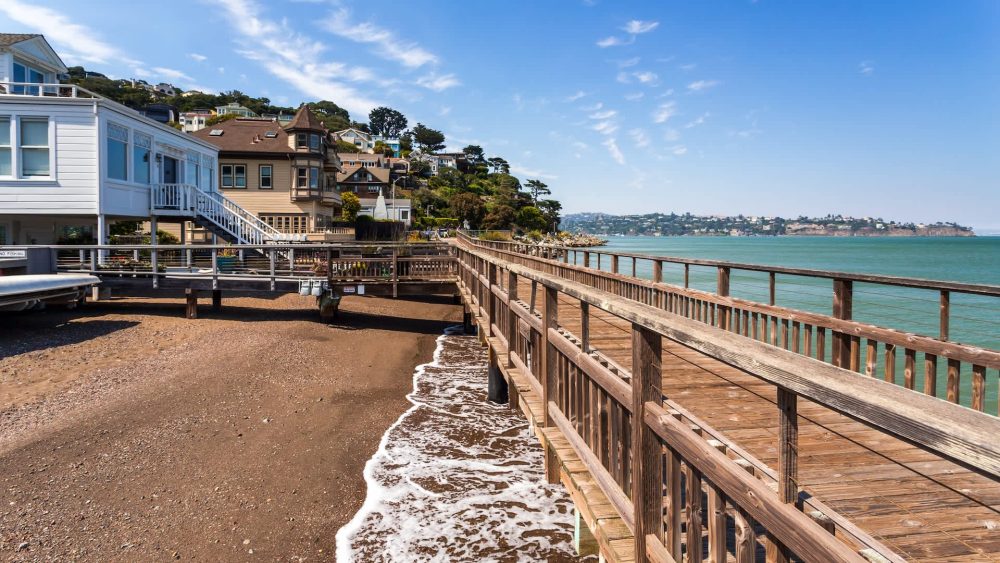 Outraged business owners accuse officials of trying to 'sacrifice' part of US community: 'That's not happening'