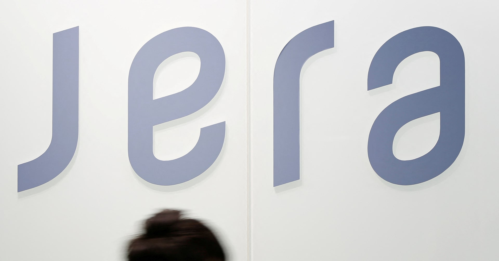 Prolonged Iran crisis to push buyers to non-Mideast supply, JERA executive says