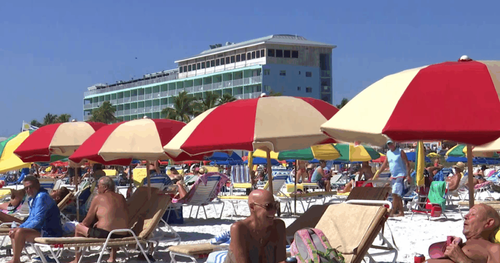 Spring break crowds boost Fort Myers Beach businesses | Lee County