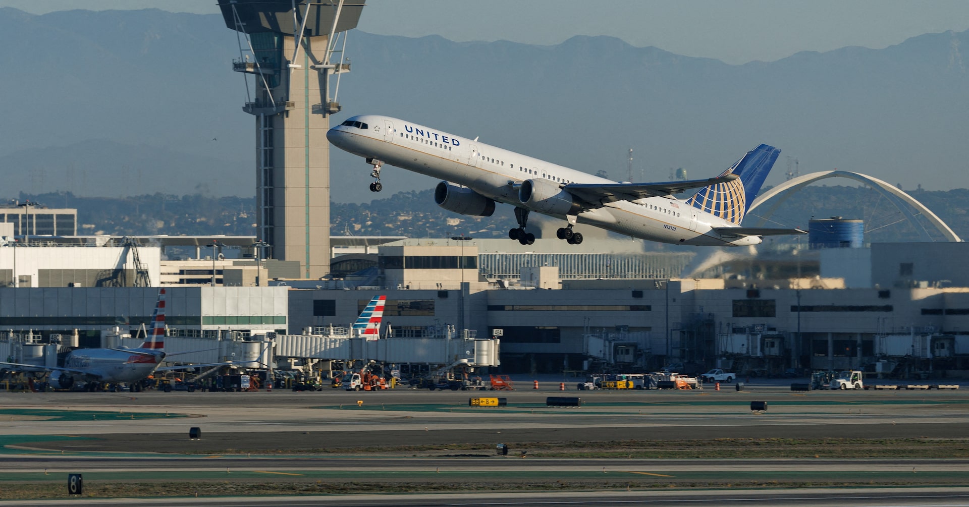 US airlines face fuel-driven financial shakeout