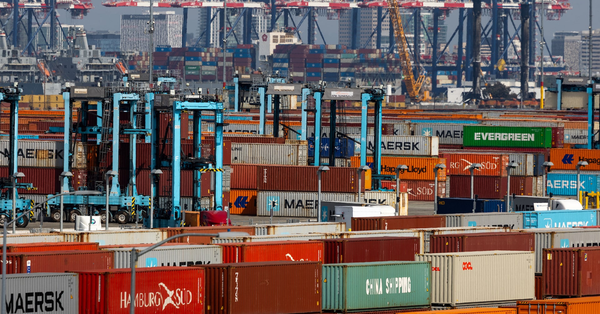 US customs agency says it cannot comply with tariff refund order