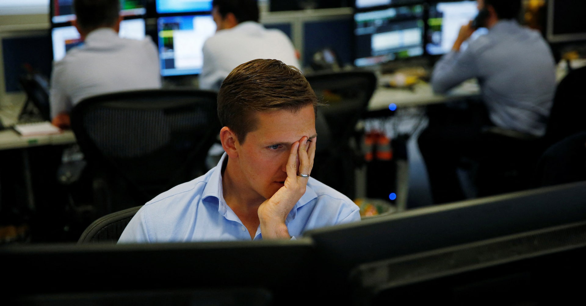 Wall St whisperers help financial firms navigate Iran conflict risks