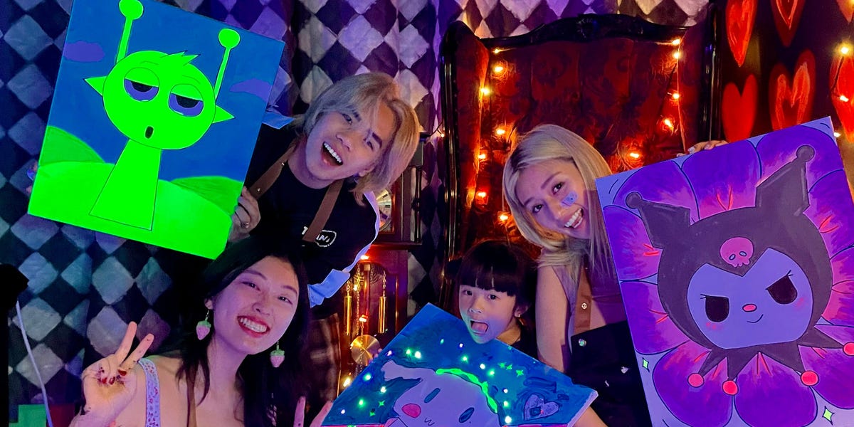 19-Year-Old Pivots Failing Art Studio to Make $320,000 in 10 Months