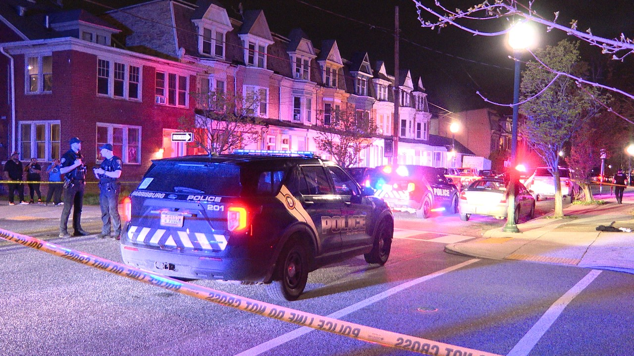 Harrisburg Police investigating shooting, robbery at local business