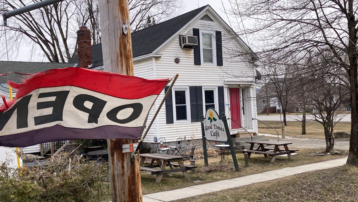 Hinesburg VT café closing after more than three decades in business