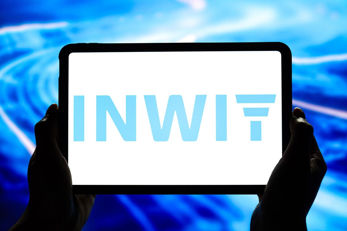 Inwit Vows to Defend Business After Biggest Customers Defect