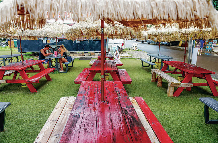 North Shore businesses suffer in aftermath of Kona-low storms